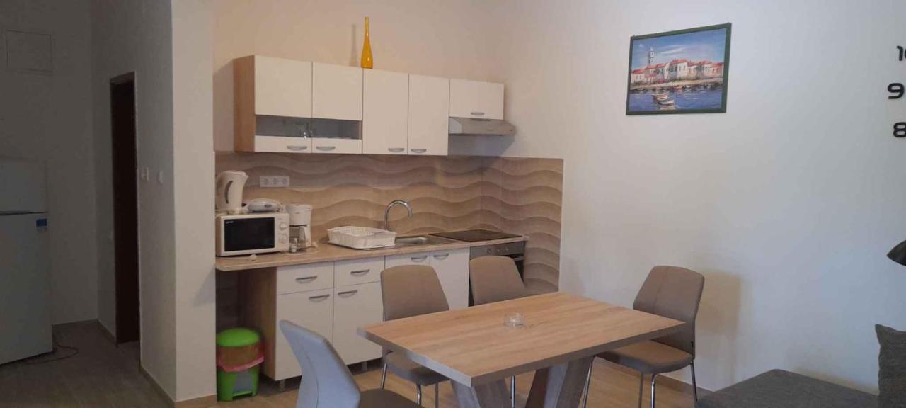 Apartment Lopar 9 Екстериор снимка